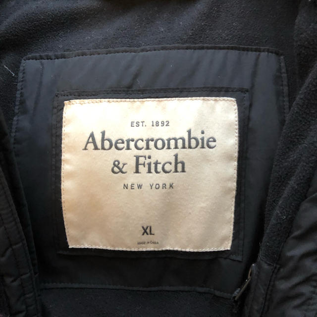 Abercrombie&Fitch - アバクロ ダウン 黒 XL サイズ メンズの Abercrombie&Fitch - アバクロ ダウン 黒 XL サイズ メンズの