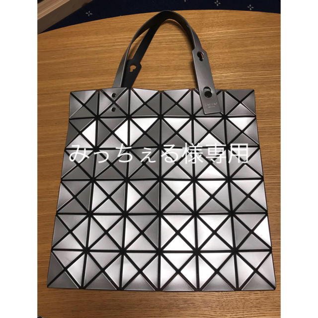 ISSEY MIYAKE - イセッイミヤケ バオバオ 34×34の通販 by ISSEY MIYAKE - イセッイミヤケ バオバオ 34×34の通販 by