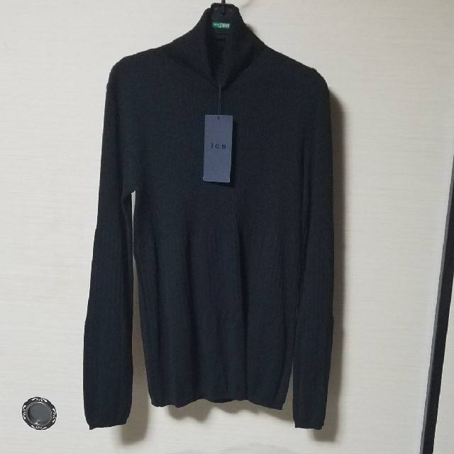 ICB(アイシービー)のICB　Ｌサイズ　リブタートルネックセーター　黒　未使用品 レディースのトップス(ニット/セーター)の商品写真