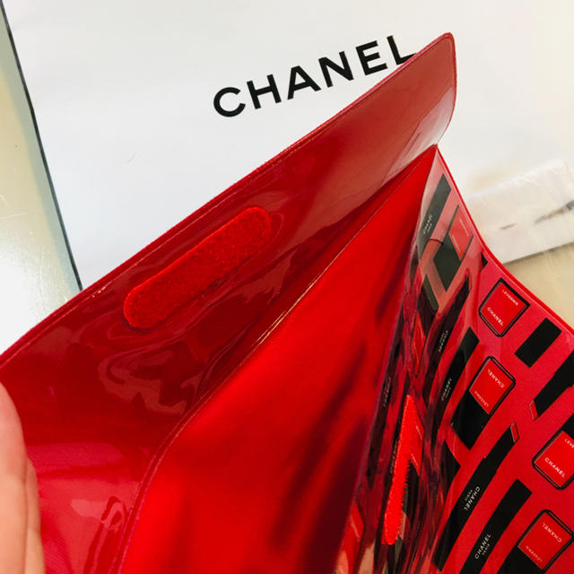 CHANEL(シャネル)のCHANEL♡クラッチ ポーチ レディースのバッグ(クラッチバッグ)の商品写真