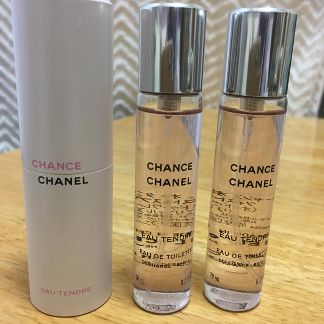 CHANEL チャンス オータンドゥル ツイスト&スプレイ