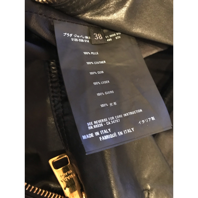 PRADA(プラダ)の【70万】PRADA レザー ライダースジャケット 黒 金 プラダ レディースのジャケット/アウター(ライダースジャケット)の商品写真