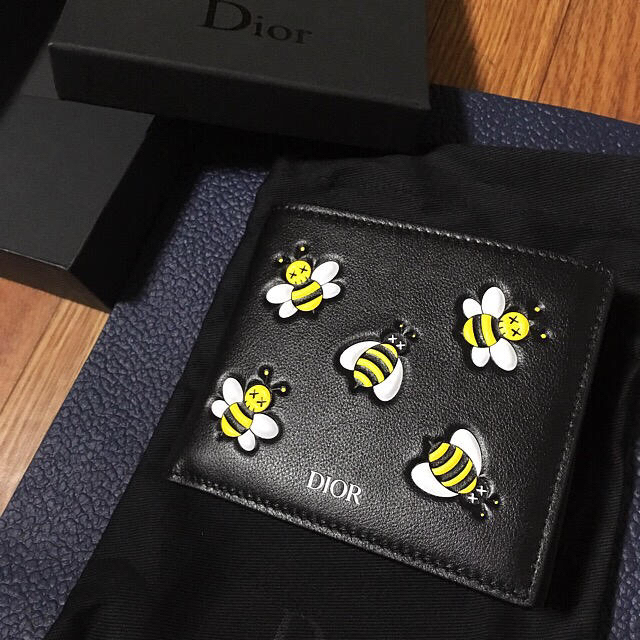 DIOR HOMME - Dior Kaws Wallet 財布 黒 日本限定 Kim Jonesの通販 by つる's shop｜ディオール