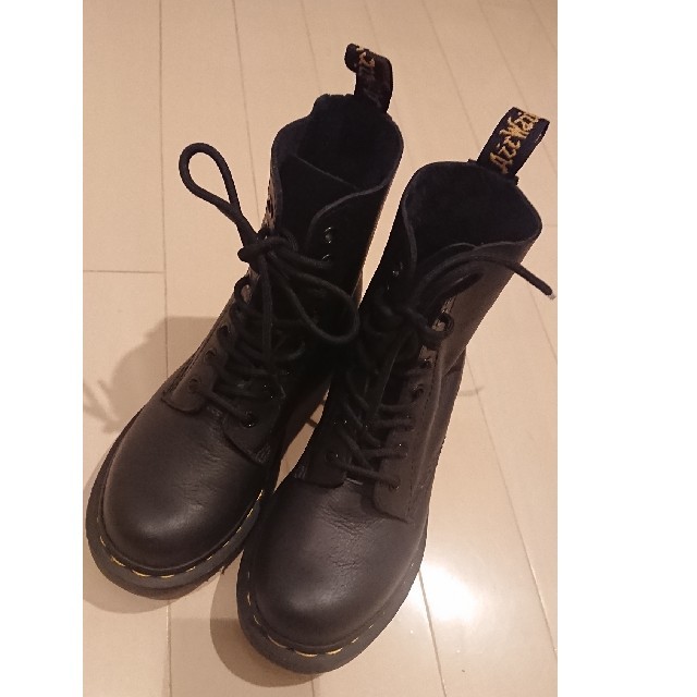 Dr.Martens(ドクターマーチン)のドクターマーチン レディースの靴/シューズ(ブーツ)の商品写真