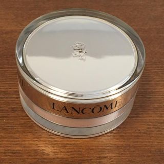 ランコム(LANCOME)のふりん様 ランコム アプソリュパウダー 02(フェイスパウダー)