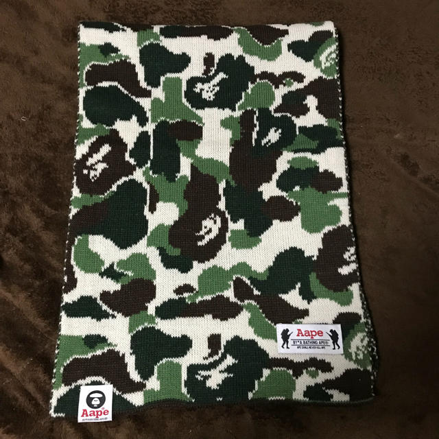 A BATHING APE(アベイシングエイプ)の新品未使用 アベイシングエイプ マフラー メンズのファッション小物(マフラー)の商品写真