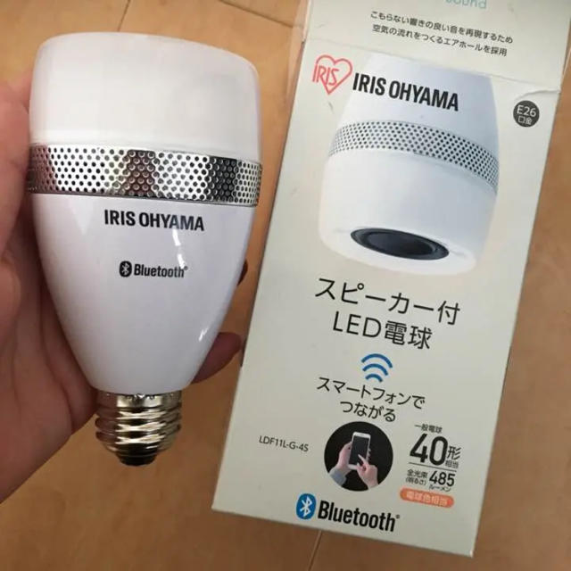 アイリスオーヤマ(アイリスオーヤマ)のアイリスオーヤマ スピーカー付き LED電球  LEDライト LEDスピーカー インテリア/住まい/日用品のライト/照明/LED(蛍光灯/電球)の商品写真