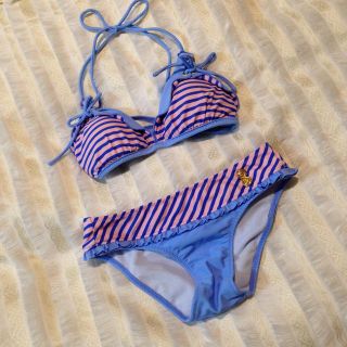 新品未使用☆青系ストライプ柄水着(水着)