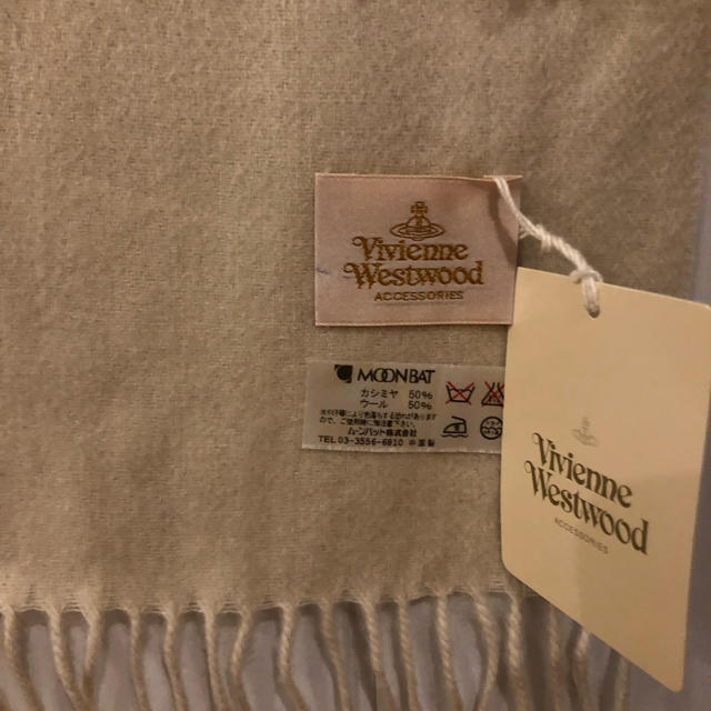 Vivienne Westwood(ヴィヴィアンウエストウッド)のヴィヴィアン ウエストウッド バンビ マフラー レディースのファッション小物(マフラー/ショール)の商品写真