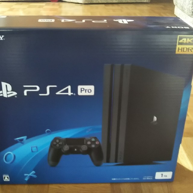 ゲームソフト/ゲーム機本体PS4 Pro  新品 ブラック 1TB ソフト2本無料DL付き