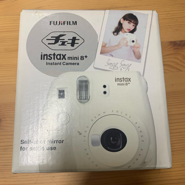 スマホ/家電/カメラ【新品未使用】instax mini 8+  チェキ