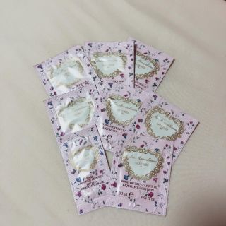 ラデュレ(LADUREE)のラデュレ LADUREE ファンデーション ベース サンプル(サンプル/トライアルキット)