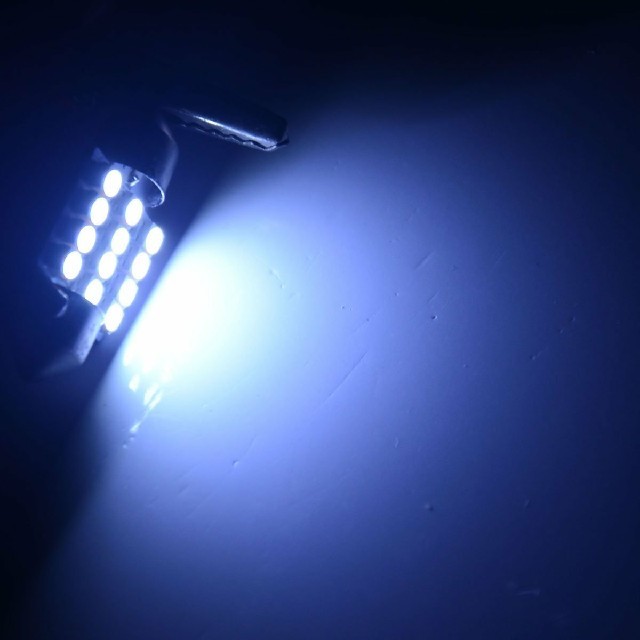 2個セット★T10×31mm１２連★LEDバルブ★送料込み★室内灯に★白色 自動車/バイクの自動車(車種別パーツ)の商品写真