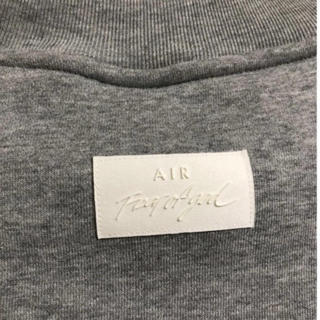 NIKE(ナイキ)のNIKE FEAR OF GOD COLLECTION NRG Ti CREW メンズのトップス(スウェット)の商品写真