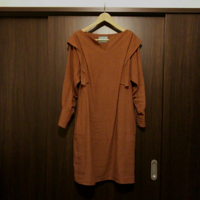 値下げ！moi(モイ) Dupli Dress ワンピース moi_ PERK www