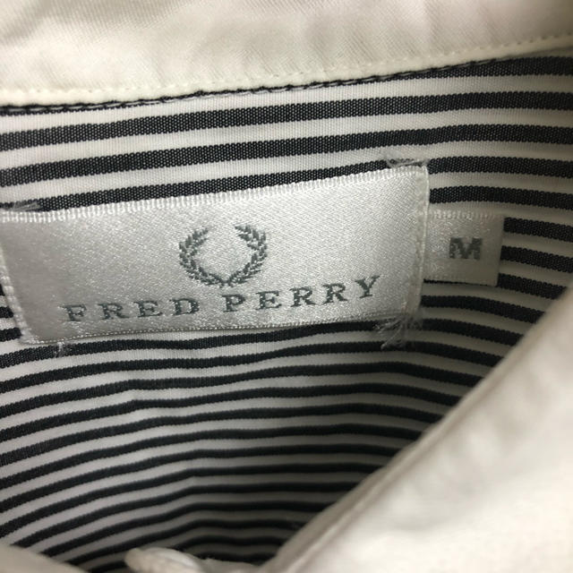 FRED PERRY(フレッドペリー)のフレッドペリーシャツ レディースのトップス(シャツ/ブラウス(長袖/七分))の商品写真