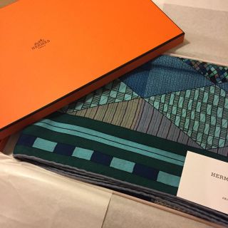 エルメス(Hermes)の本物✨エルメスの超大判スカーフです(^-^)(バンダナ/スカーフ)