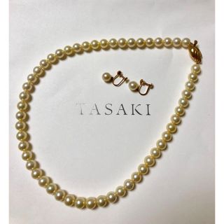 タサキ(TASAKI)のTASAKI パールネックレス&イヤリング  貴重なスワンのクラスプ(ネックレス)