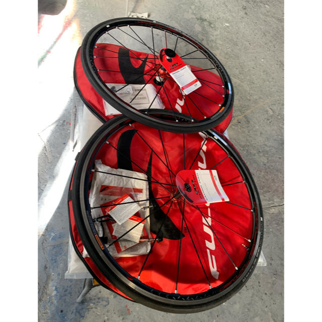 フルクラム レーシングゼロ  コンペティツォーネ 美品 スポーツ/アウトドアの自転車(パーツ)の商品写真