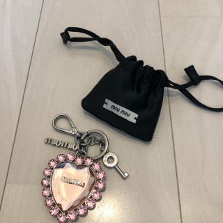 ミュウミュウ(miumiu)の新品未使用！miumiuクリアビジューチャーム！(キーホルダー)