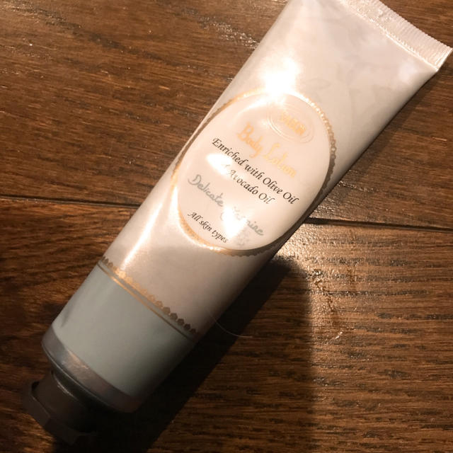 SABON(サボン)のSABON ボディローション＊デリケートジャスミン コスメ/美容のボディケア(ボディローション/ミルク)の商品写真