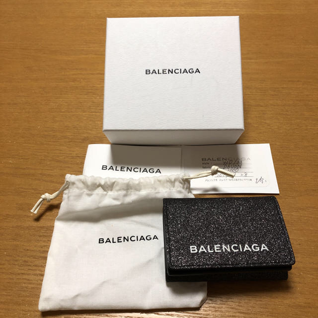 Balenciaga(バレンシアガ)のバレンシアガペーパーミニ財布 レディースのファッション小物(財布)の商品写真