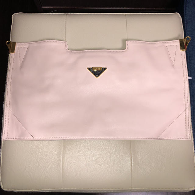 ATAO(アタオ)の【美品】IANNEミニオズピンク レディースのバッグ(ショルダーバッグ)の商品写真
