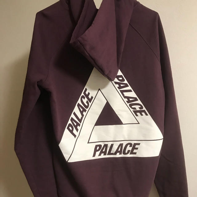 Supreme(シュプリーム)のpalace パレス パーカー メンズのトップス(パーカー)の商品写真