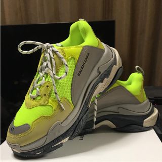 バレンシアガ(Balenciaga)の新品 BALENCIAGA tripleS  yellow  43(スニーカー)