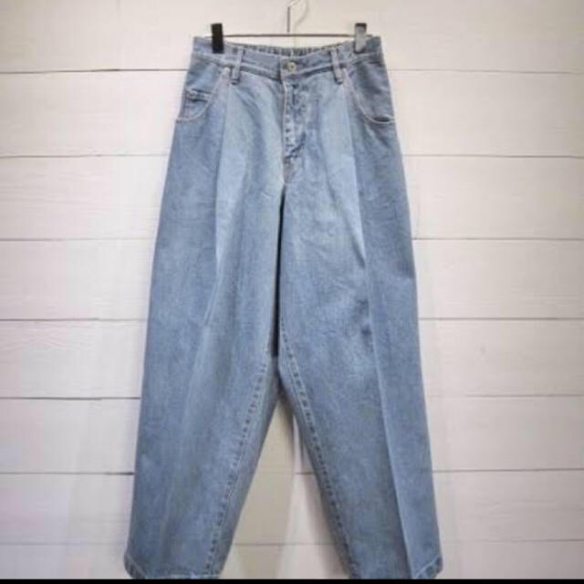 UNUSED(アンユーズド)のNEON SIGN WIDE DENIM SLACKS メンズのパンツ(デニム/ジーンズ)の商品写真