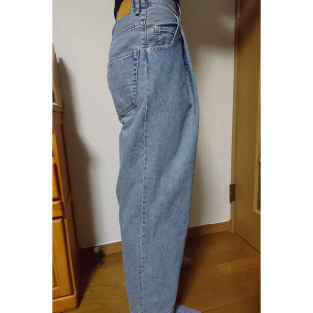 UNUSED(アンユーズド)のNEON SIGN WIDE DENIM SLACKS メンズのパンツ(デニム/ジーンズ)の商品写真