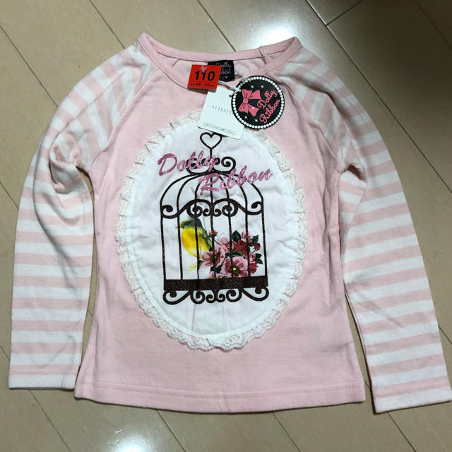 しまむら(シマムラ)のキッズ カットソー 長袖シャツ １１０センチ キッズ/ベビー/マタニティのキッズ服女の子用(90cm~)(Tシャツ/カットソー)の商品写真