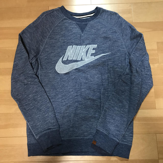 NIKE(ナイキ)のNIKE トレーナー メンズのトップス(パーカー)の商品写真