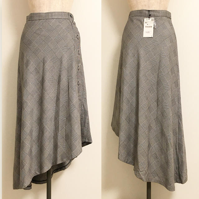 ZARA(ザラ)の新品未使用 ZARA グレンチェック イレヘムロングフレアスカート レディースのスカート(ロングスカート)の商品写真