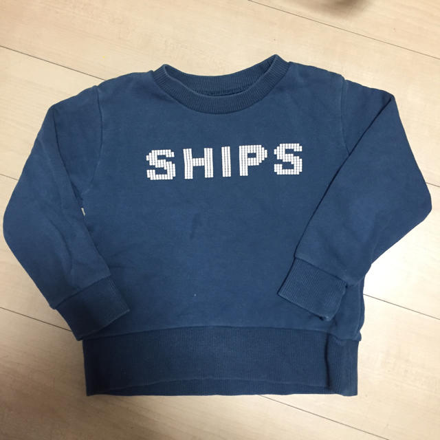 SHIPS KIDS(シップスキッズ)のシップスキッズ トレーナー100 キッズ/ベビー/マタニティのキッズ服男の子用(90cm~)(Tシャツ/カットソー)の商品写真