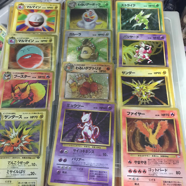旧裏面ポケモンカードまとめ売り 旧裏面ポケモンカードまとめ売り