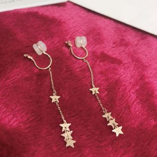 スタージュエリー(STAR JEWELRY)のSTAR JEWELRYのスターイヤリング(ピアス)