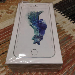 エヌティティドコモ(NTTdocomo)の新品・未使用 iPhone 6s Silver 32 GB docomo (スマートフォン本体)