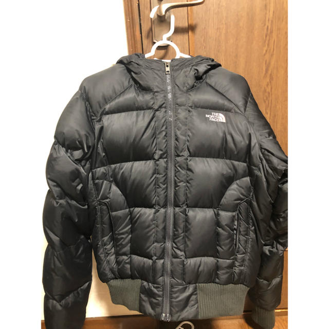 THE NORTH FACE(ザノースフェイス)のTHE NORTH FACE ダウンジャケット 値下げしました レディースのジャケット/アウター(ダウンジャケット)の商品写真