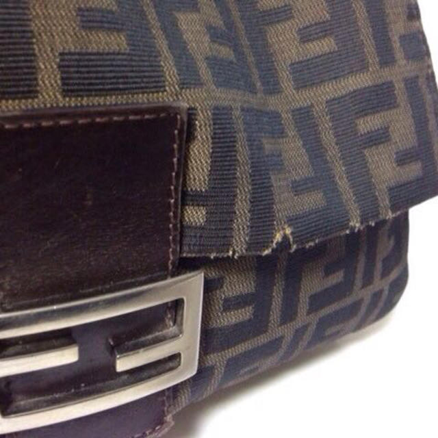 FENDI(フェンディ)の込み/フェンディ ワンショルダー レディースのバッグ(ショルダーバッグ)の商品写真