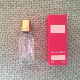 ロクシタン(L'OCCITANE)の【未使用品】カレン様専用ロクシタンオードトワレローズ7.5ml(香水(女性用))