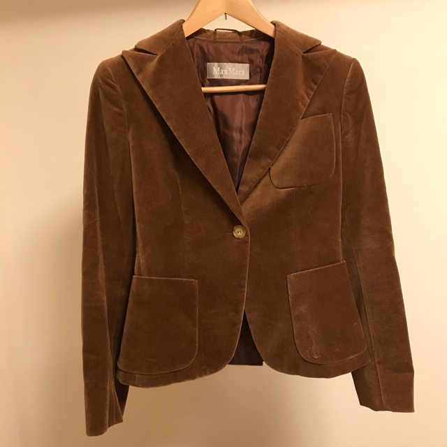 Max Mara(マックスマーラ)のマックスマーラ ベロア風ジャケット ブラウン レディースのジャケット/アウター(テーラードジャケット)の商品写真