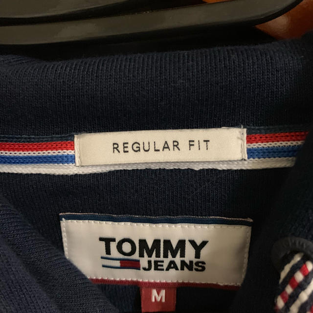 TOMMY HILFIGER(トミーヒルフィガー)のTOMMY JEANS  メンズのトップス(パーカー)の商品写真