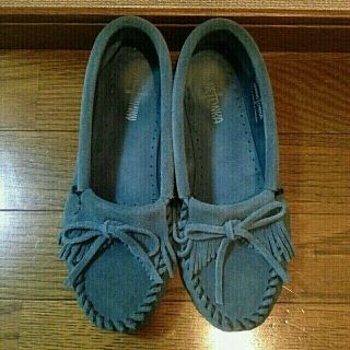 ミネトンカ(Minnetonka)の正規品！ミネトンカ モカシン キルティ(ローファー/革靴)