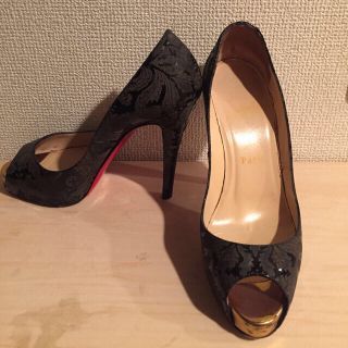 クリスチャンルブタン(Christian Louboutin)のルブタン唐草模様オープントゥパンプス(ハイヒール/パンプス)