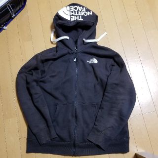 ザノースフェイス(THE NORTH FACE)の難あり★THE NORTH FACE★大人気フーディー★メンズM裏起毛★(パーカー)