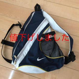 ナイキ(NIKE)のNIKE ワンショルダーリュック(リュックサック)