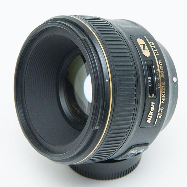 Nikon(ニコン)のニコン Fマウント Nikon AF-S NIKKOR 58mm f/1.4 G スマホ/家電/カメラのカメラ(レンズ(単焦点))の商品写真