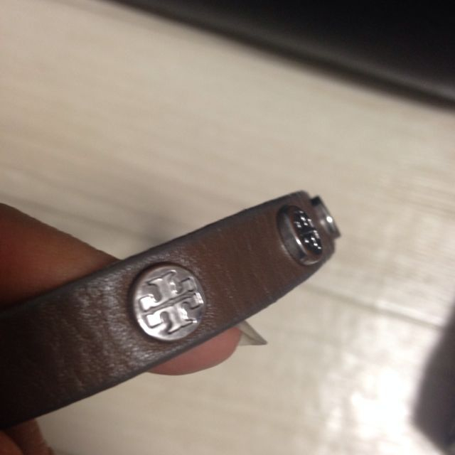 Tory Burch(トリーバーチ)のトリーバーチ バングル レディースのアクセサリー(ブレスレット/バングル)の商品写真