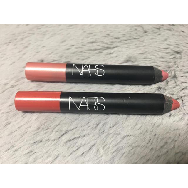 NARS(ナーズ)のNARS♡ ナーズ ベルベットマットリップペンシル ２本セット コスメ/美容のベースメイク/化粧品(口紅)の商品写真